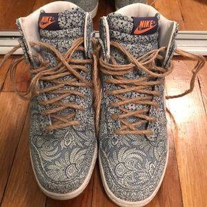 Liberty Nike Dunk Sky Hi